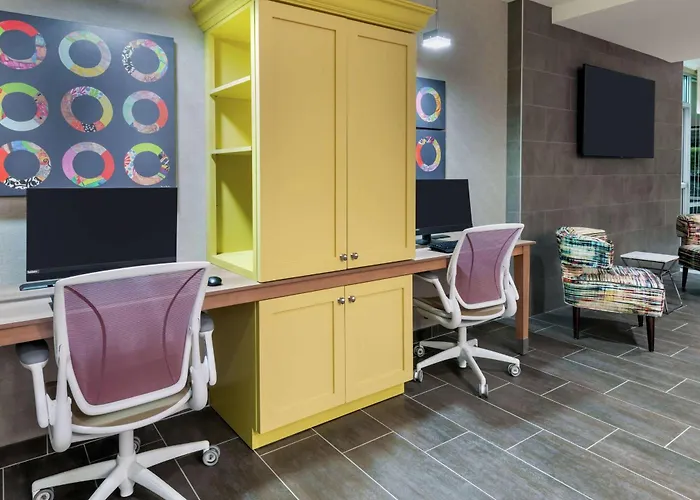 Home2 Suites By Hilton Orlando Near Universal